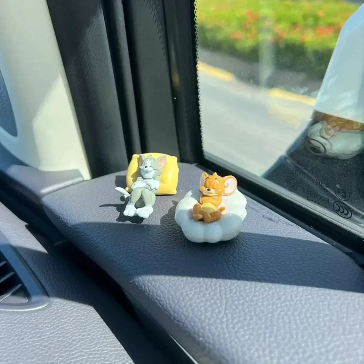 Cartoon Decoration Tom Cat Jerry Mouse Cat Ornament Cute Desk Decorations Adorable Figurines Toy Figures Car Home Decoration~